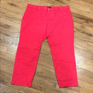 GAP Women's Vibrant Red Cropped Pants